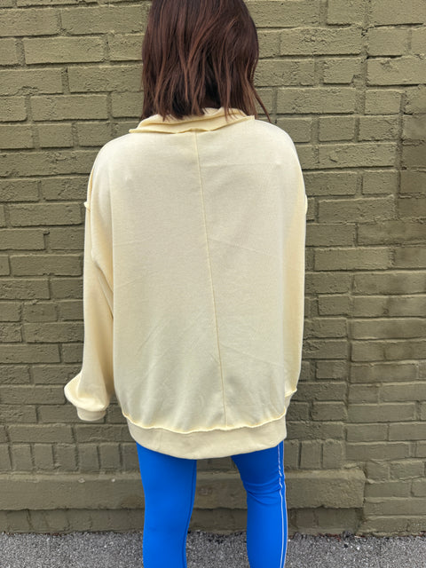 Easy Feeling Pullover-Yellow