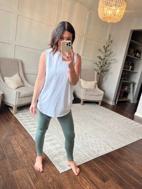 Notched Tank - White