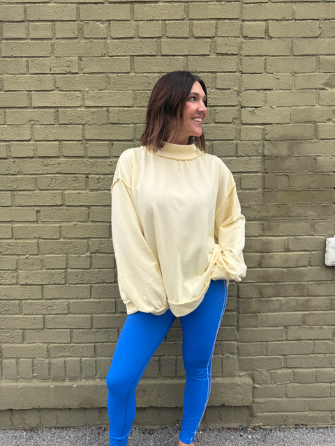 Easy Feeling Pullover-Yellow