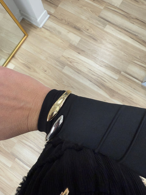 b-770 mixed metal hinge bracelet