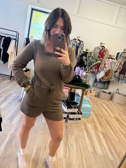 Buttered popcorn romper