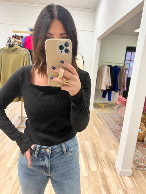 Quiet Luxury Top - Black