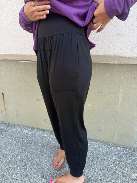 Butter Soft Jogger - Black