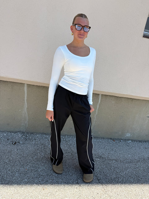 finish line track pants-black