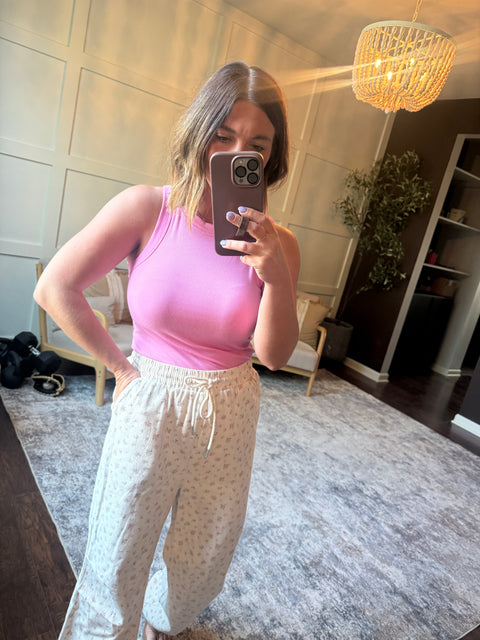 Closet Cornerstone-Candy pink