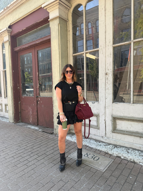 Don't Need a Reason Shorts-Black