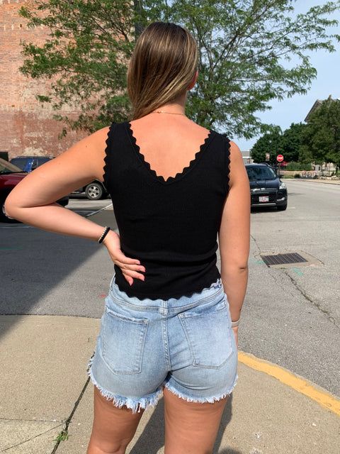 Scalloped Edge Tank-Black
