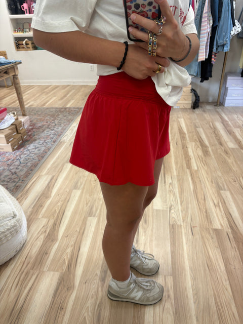 V-crossover short- red