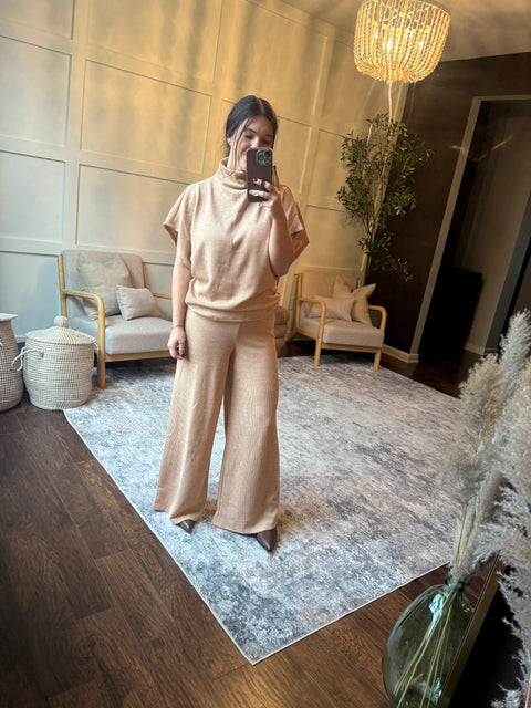 Sleek Ride Set-Beige