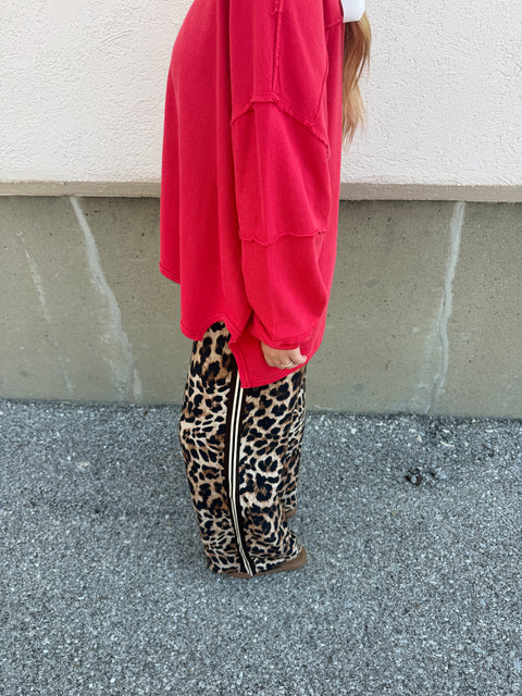 Effortlessly Relaxed Top-cherry