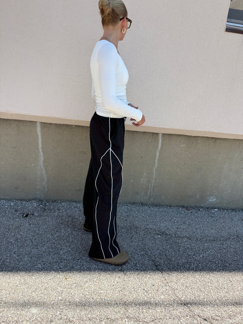 finish line track pants-black