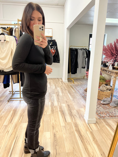 Never Replace You - Black