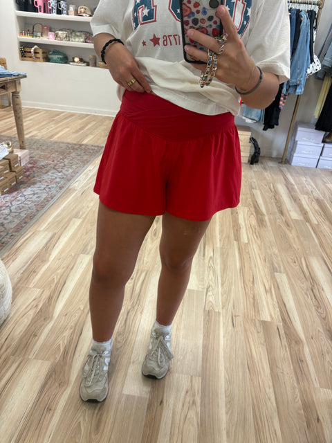 V-crossover short- red