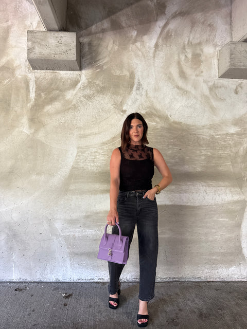 Sleeveless lace top-black