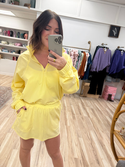 Sculpt Pullover-Yellow