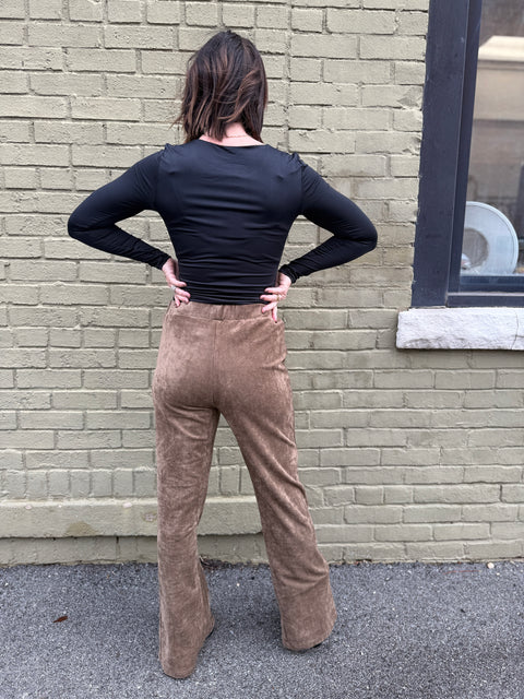 Suede Front Slit Pants