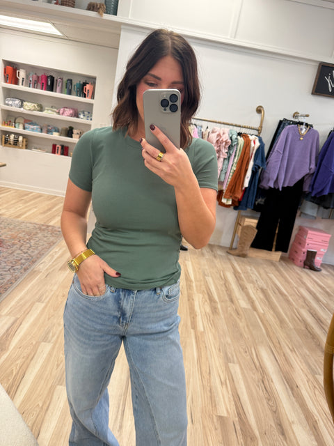 Ribbed Essential Short Sleeve-Pine