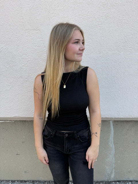 boatneck textured top-black