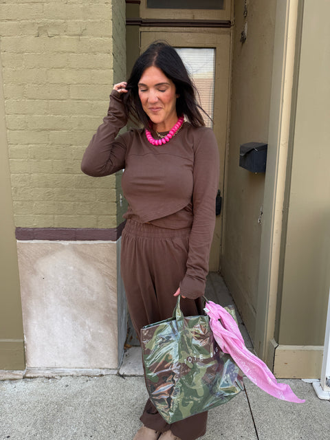 Make it Easier Set-mocha