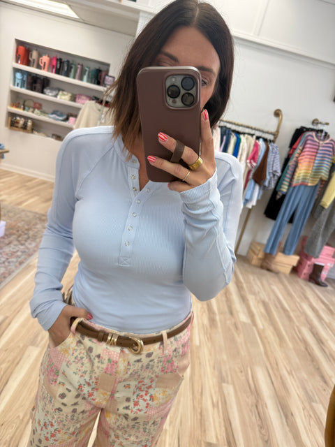 ribbed essential henley-halogen blue