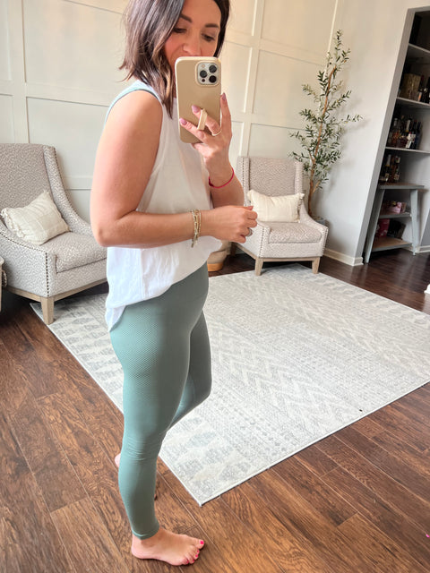 Notched Tank - White