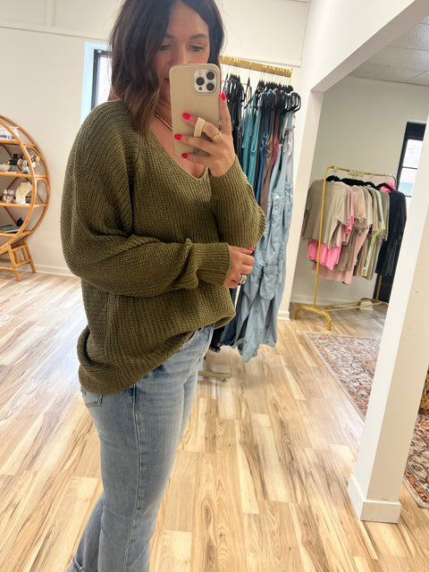 The Move Slow Sweater - Moss