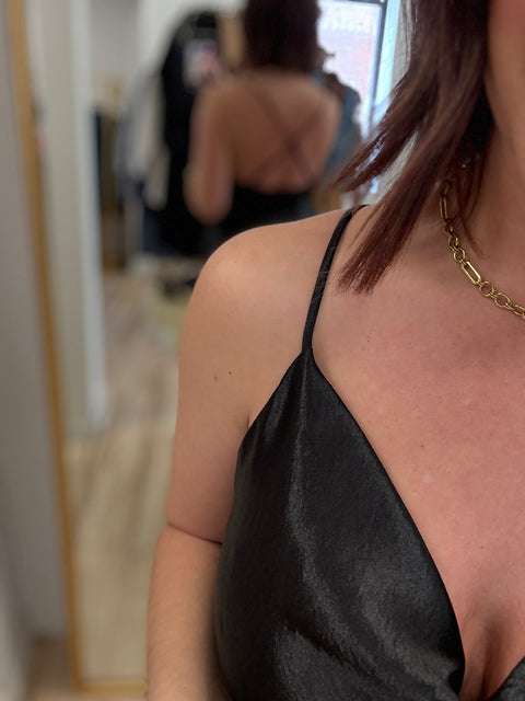 the Moment Dress-Black