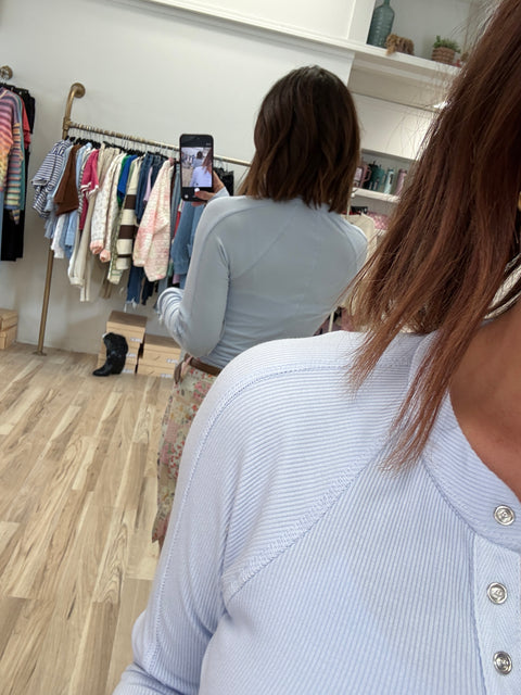 ribbed essential henley-halogen blue