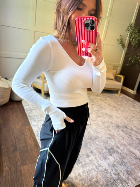 Double V Top- White