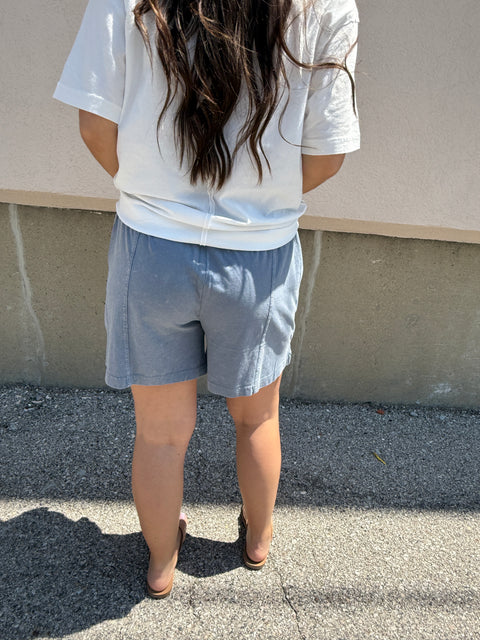 Mineral washed shorts