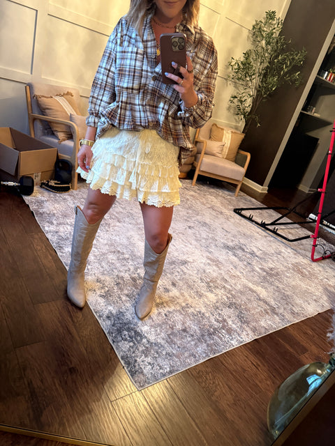 Don't Need a Reason Shorts-Cream