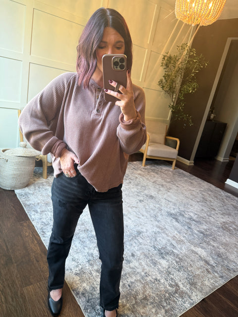 Good Life Henley-Chestnut