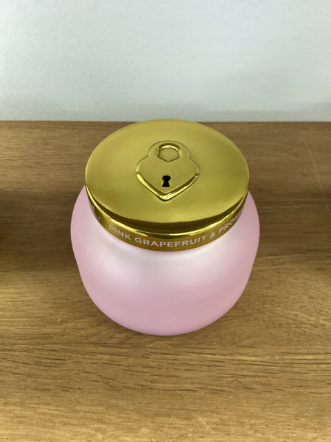 Pink Grapefruit & Prosecco 19oz candle