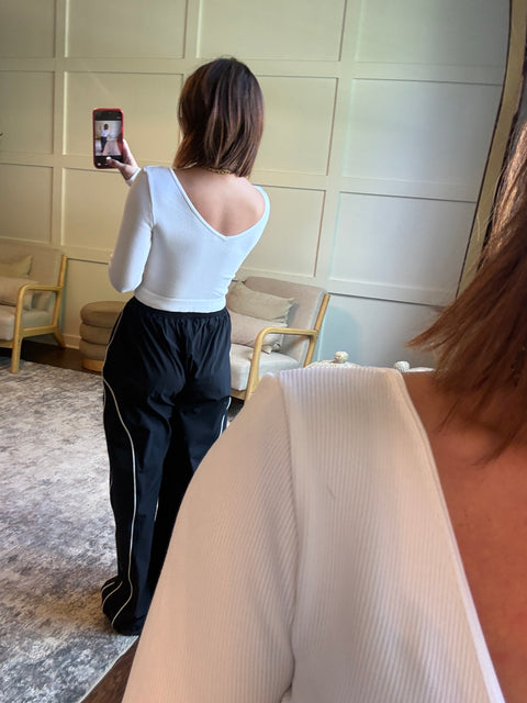 Double V Top- White