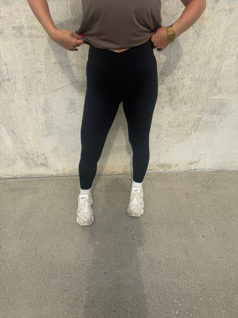 Venice Crossover Leggings- Black