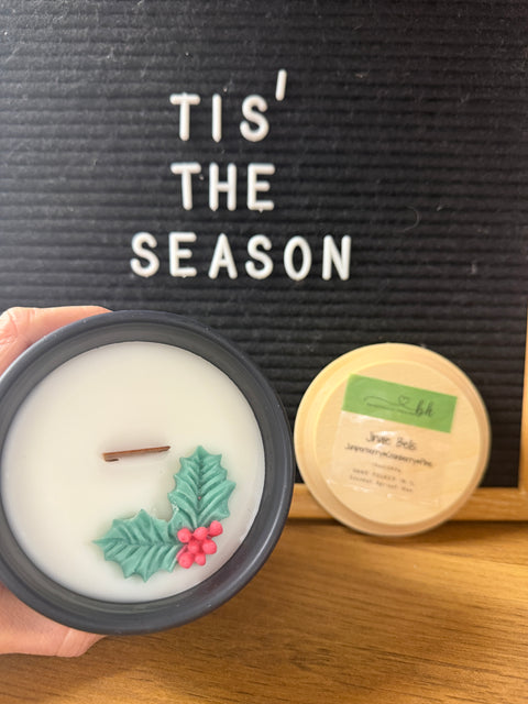 Jingle Bells candle