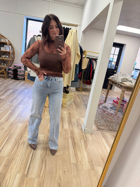 Looks Easy Lace Top-Red Bean