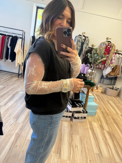 Looks Easy Lace Top-Ecru