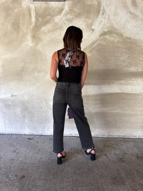 Sleeveless lace top-black