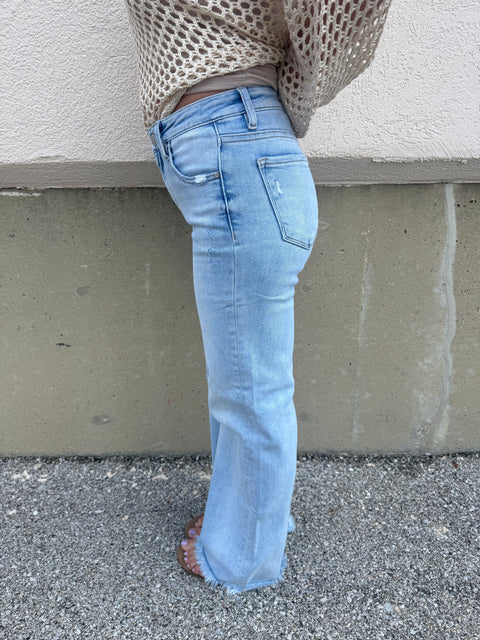 Mid Rise Ankle Straight