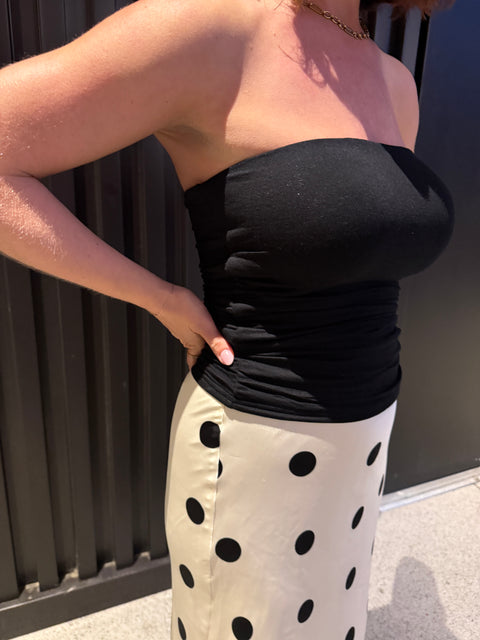 Strapless Scrunch Top-Black
