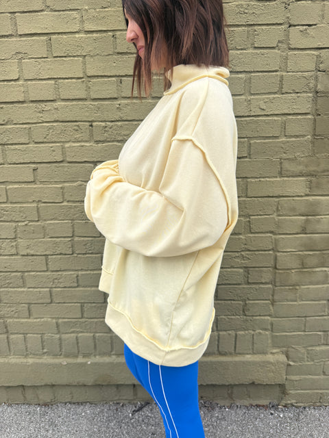Easy Feeling Pullover-Yellow