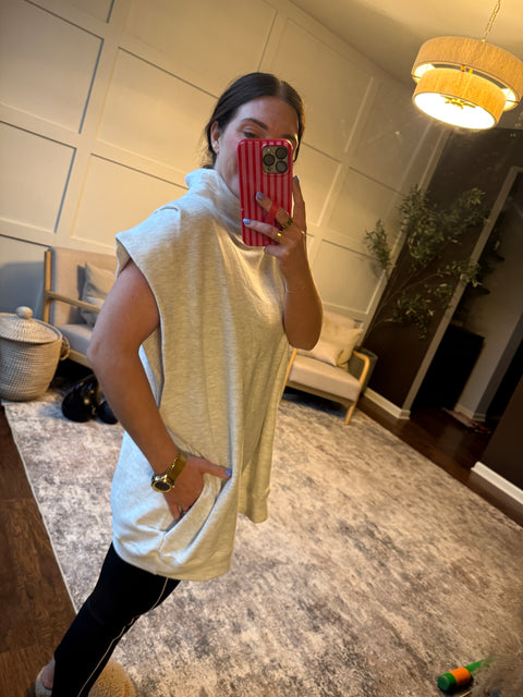 Mock Neck Muscle Pullover
