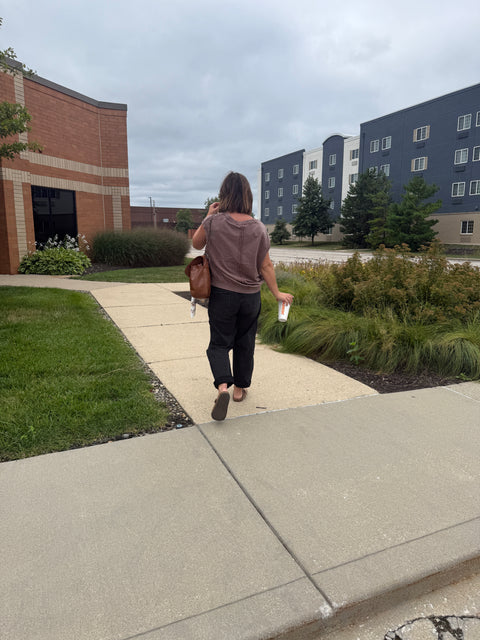 Hold on Vest-Chestnut