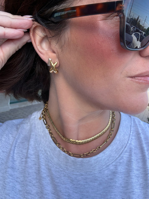 Water Resistant Criss cross hoops
