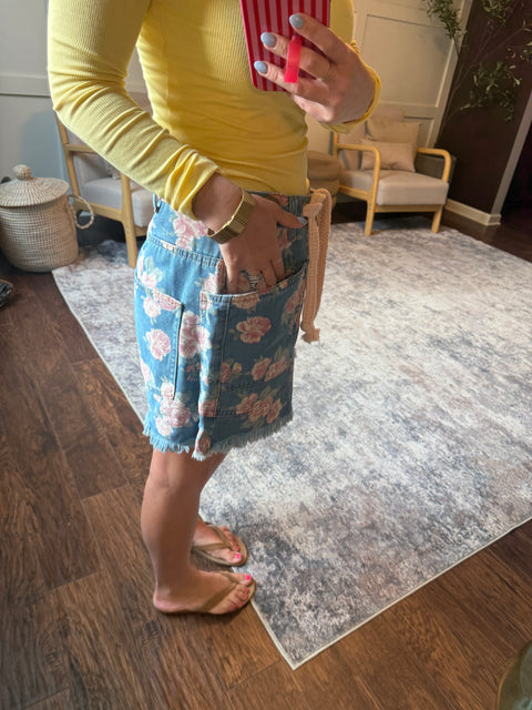 Braided Waist Floral Shorts