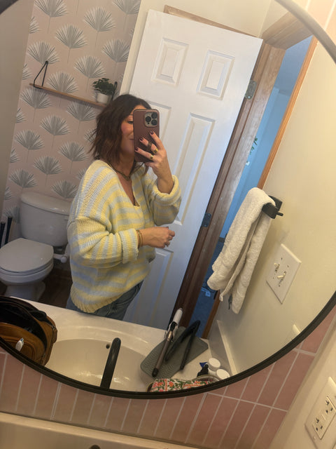 Think on it Sweater-yellow/blue