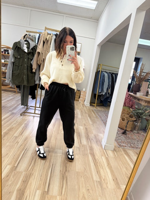 Good Life Henley-Cream