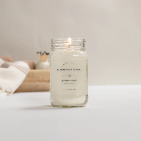Sandalwood Vanilla Candle -16oz