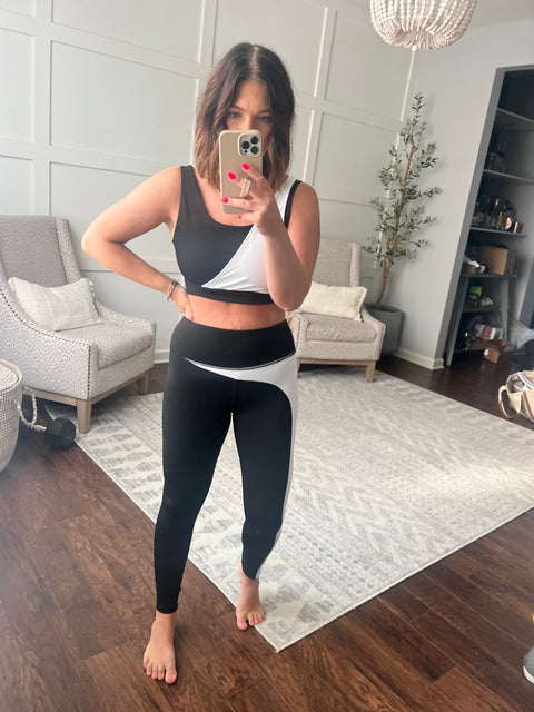 Color Block Criss Cross Leggings